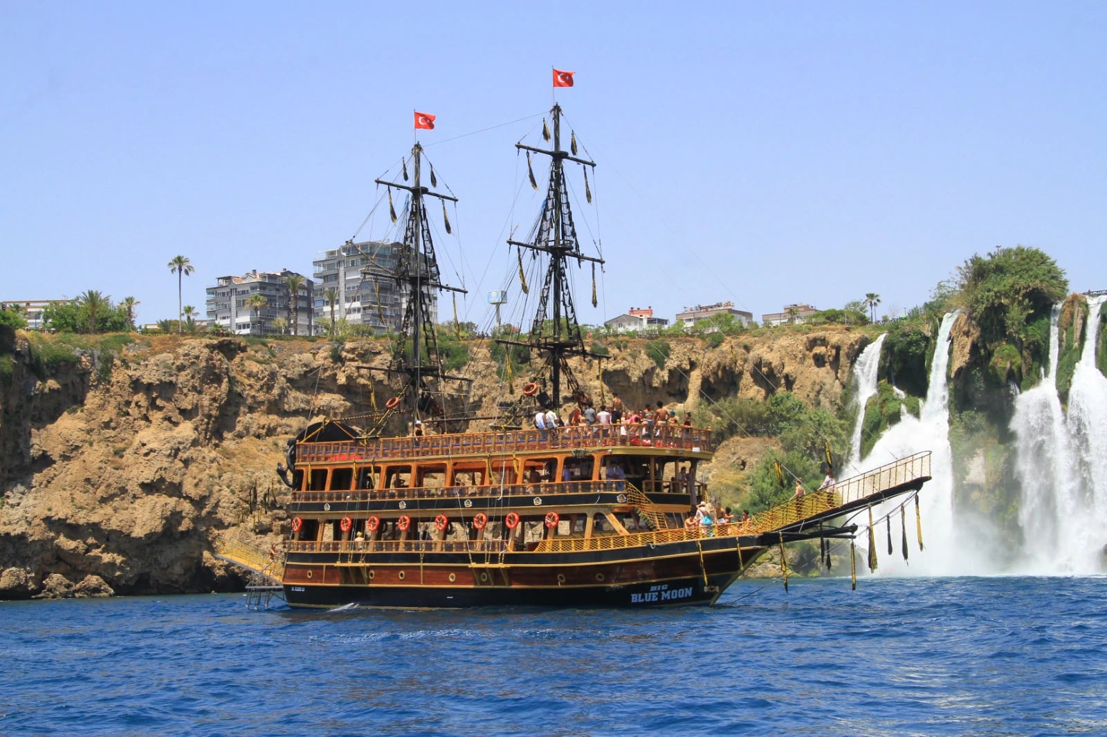 Antalya Korsan Tekne Turu